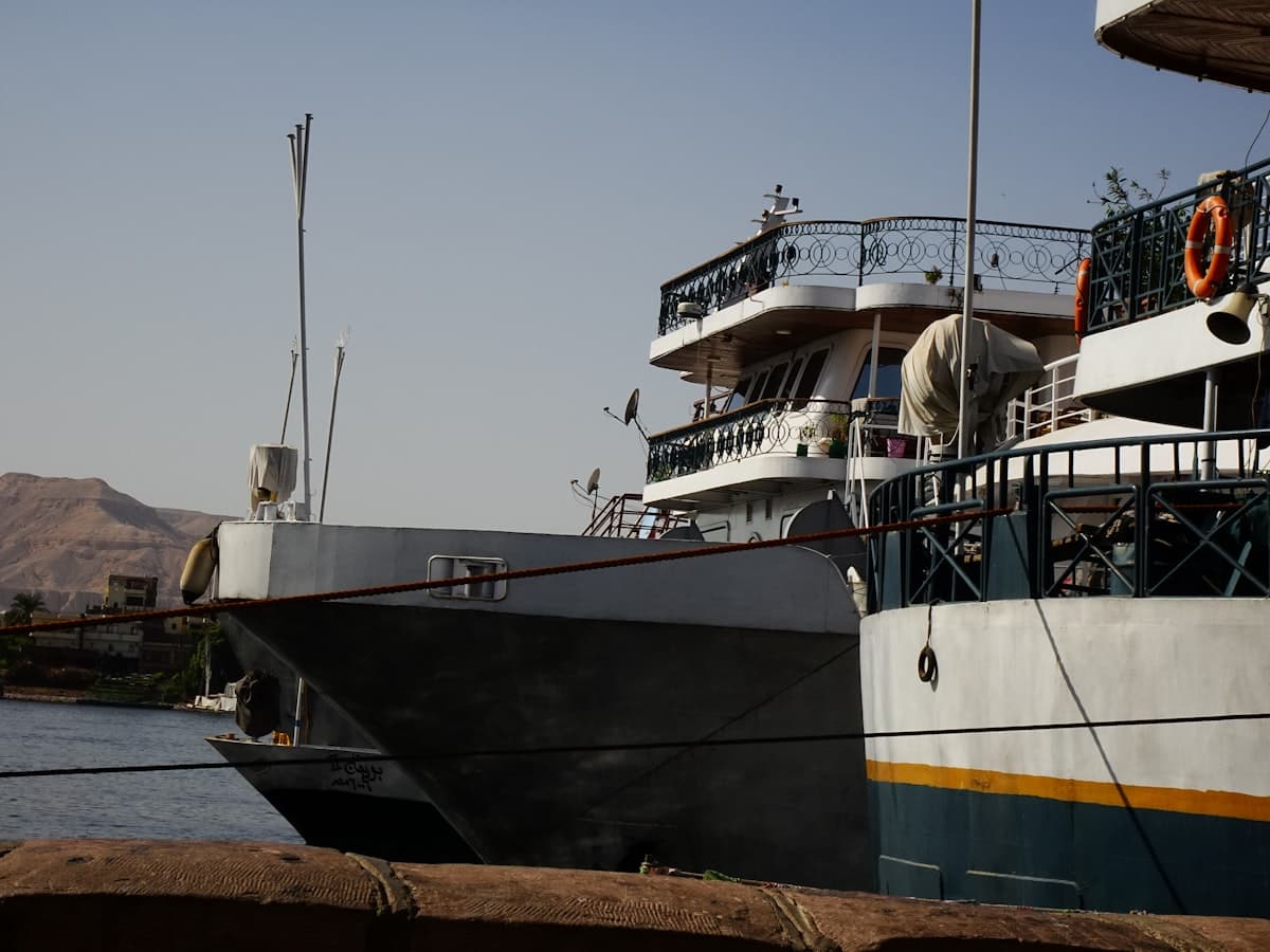 a boat docked at a pier